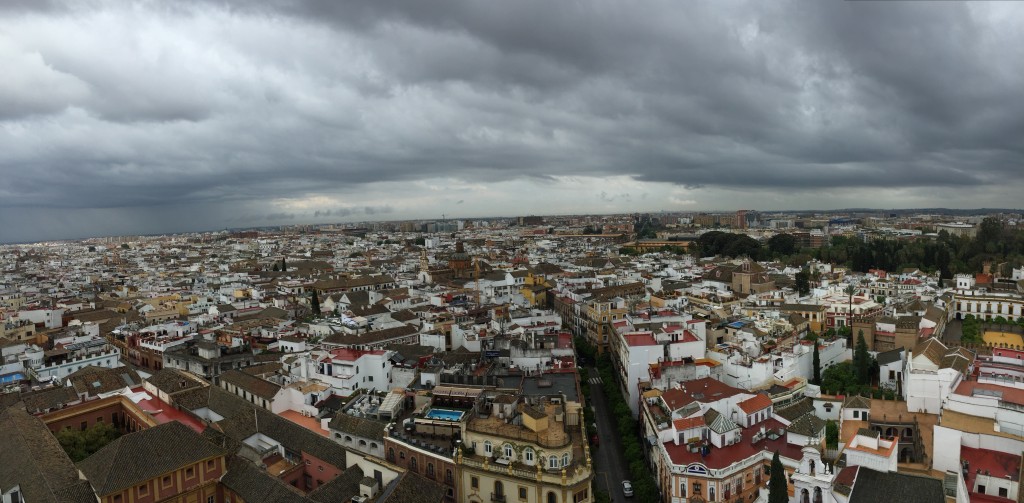 Though the clouds brought us some rain and kept the sun away, the views from the top of the Giralda were breathtaking nevertheless.
